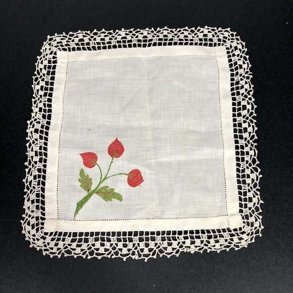 Vintage Small Table Topper Linens Square Purple Grapes Red Flowers Crochet Edge - Picture 6 of 15